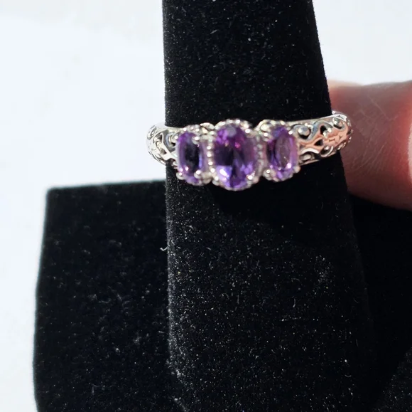Genuine Amethyst Platinum over 925 Ring Size 8 - Picture 8 of 15